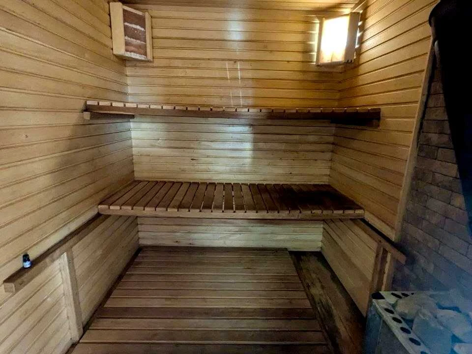 Будинок. Рівне, Сонячна вул.
