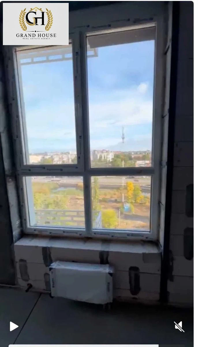Продам двокімнатну квартиру 61 м² в ЖК А+Я.