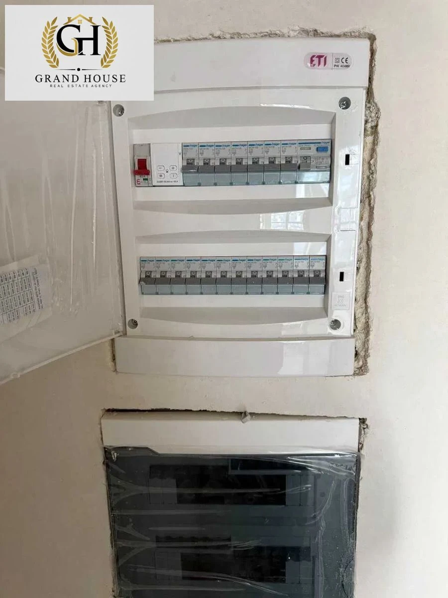 Продам двокімнатну квартиру 61 м² в ЖК А+Я.