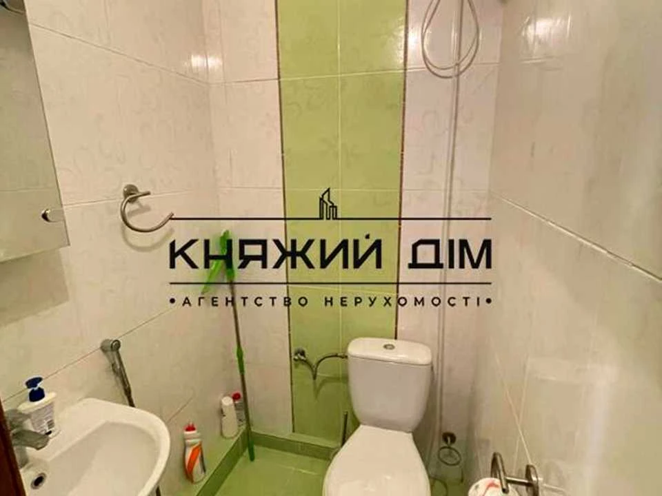 Квартира. Київ, Воскресенська вул.