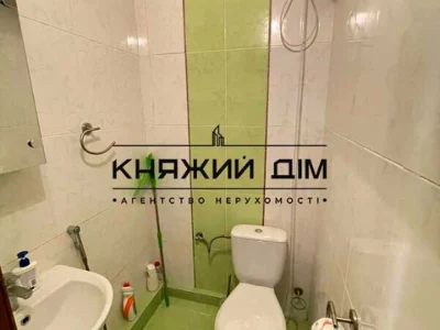 Квартира. Київ, Воскресенська вул.