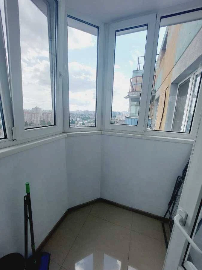 Сдам долгосрочно 1-к квартиру Киев, Днепровский, Краковская