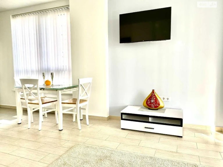 Довгострокова Оренда Квартира Рембаза