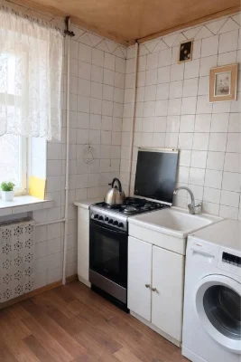 Selling a 3-bedroom apartment, 3 bedrooms, 57 sq m, certified! Odessa, Heroes of Stalingrad.