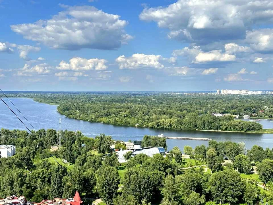 Квартира. Київ, Володимира Івасюка просп.