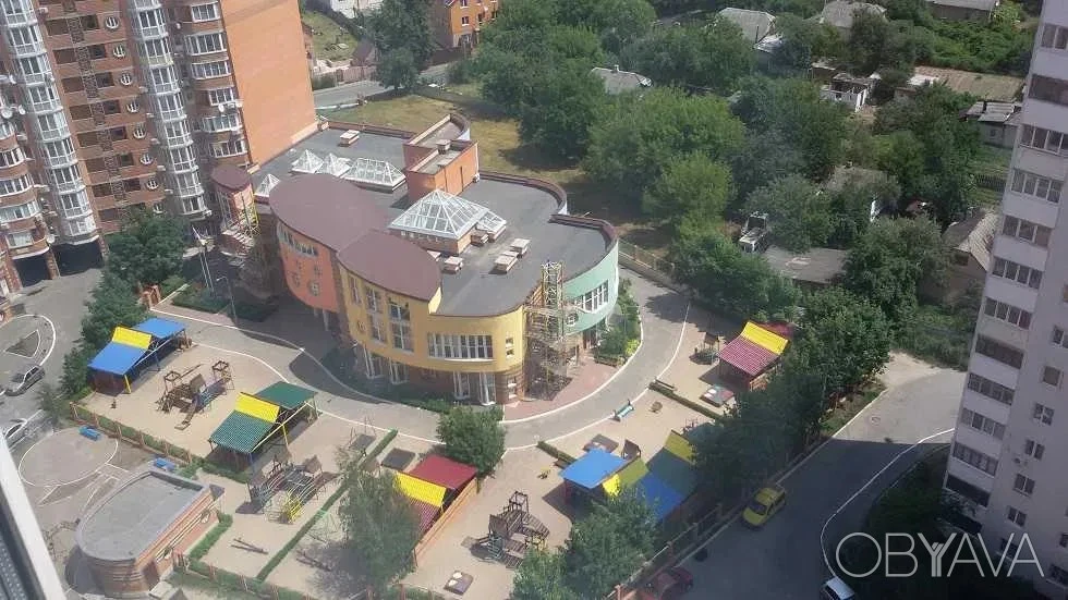 Оренда 2 кімн. квартири м.Київ вулиця Осіння 33, метро Акаде