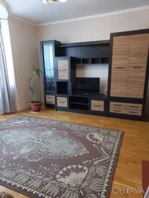 Оренда 2 кімн. квартири м.Київ вулиця Осіння 33, метро Акаде