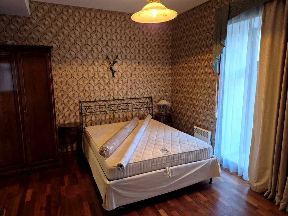 Квартира. Київ, Михайла Омеляновича-Павленка вул.
