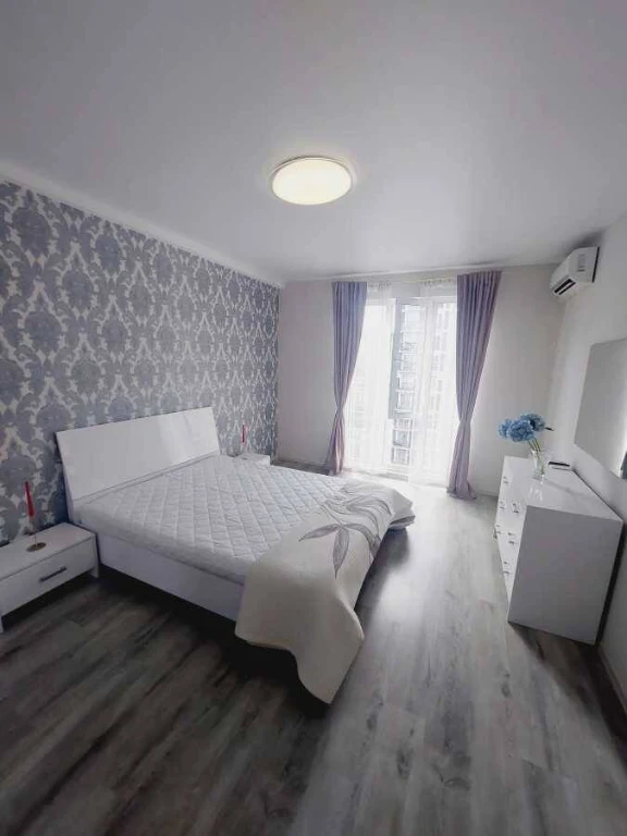 Продам 1-к квартиру Киев, Голосеевский, Михаила Максимовича