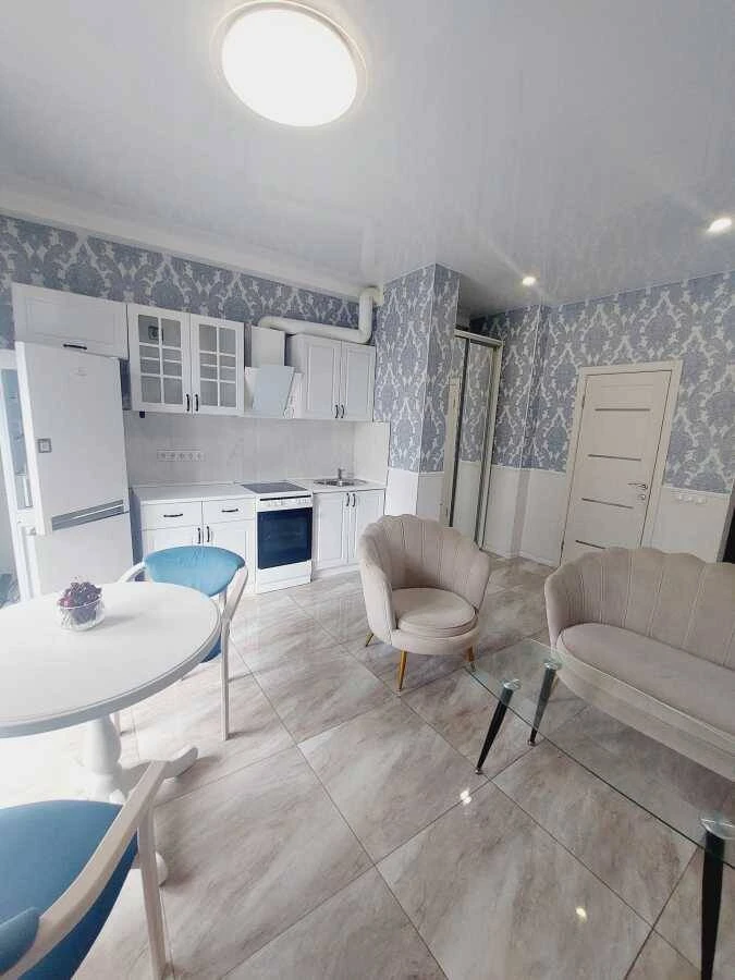 Продам 1-к квартиру Киев, Голосеевский, Михаила Максимовича