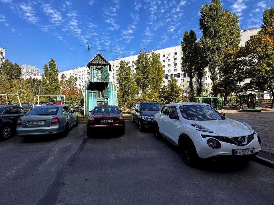 Квартира. Дніпро, Набережна Перемоги вул.