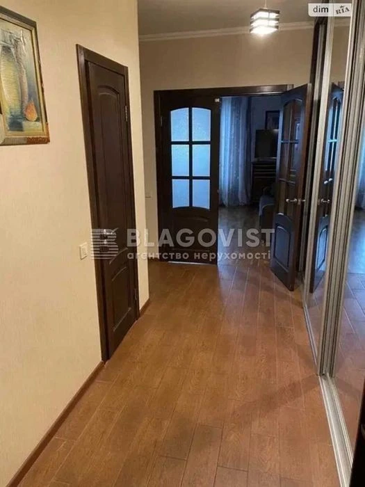 2-room apartment for sale Sribnokilska