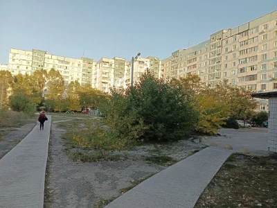 Продам 2ком.квартиру Каменское  Левобережный 5район