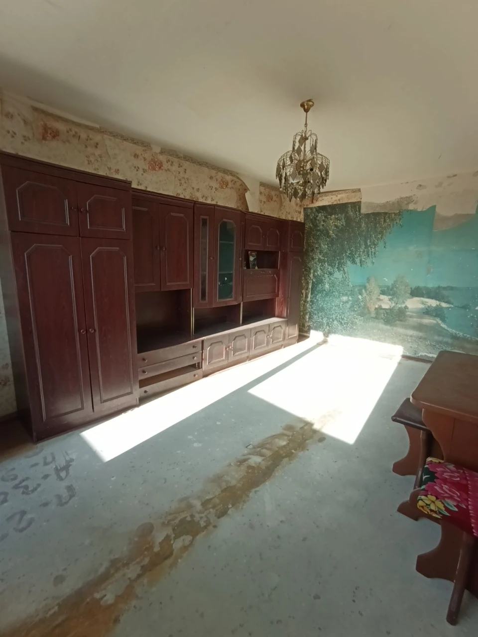 Продам 2ком.квартиру Каменское  Левобережный 5район