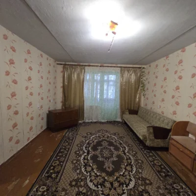 1 кімнатна чешка на зручном 2 поверху Сергія Колачевського,