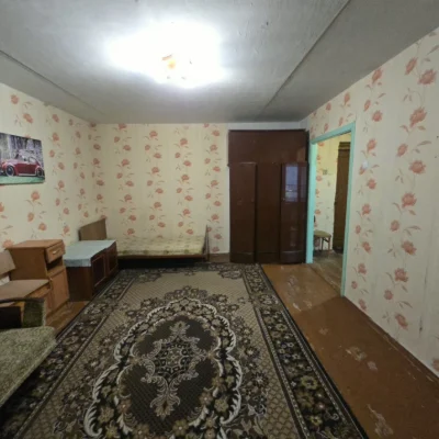 1 кімнатна чешка на зручном 2 поверху Сергія Колачевського,