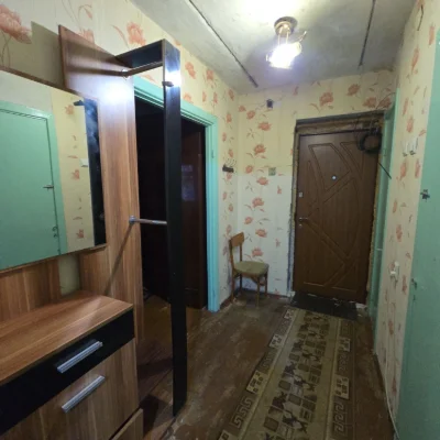 1 кімнатна чешка на зручном 2 поверху Сергія Колачевського,