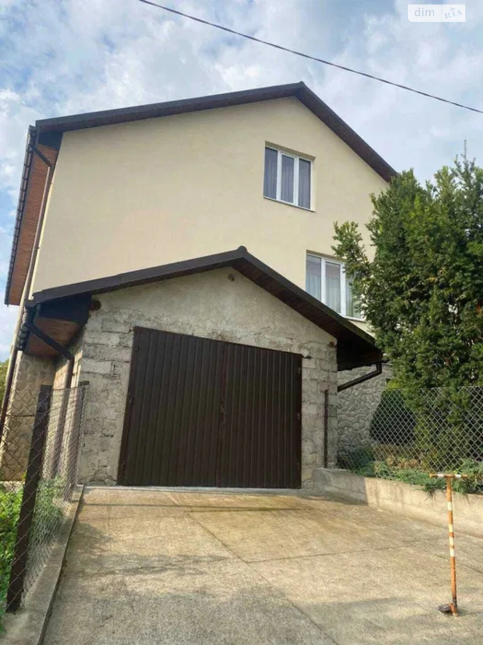 Продаж Дім