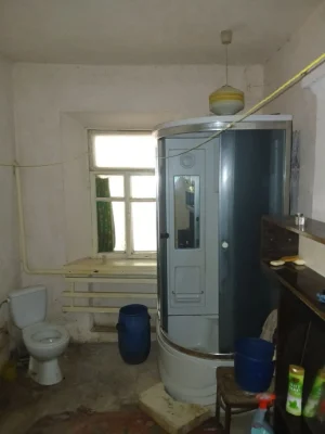 Продам будинок по вулиці. Чорновола