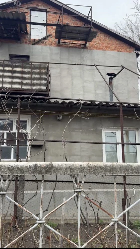 Продається утеплений будинок з газовим опаленням