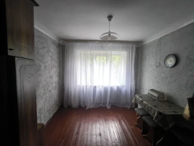 Продається 2 кімнати(блок)в гуртожитку