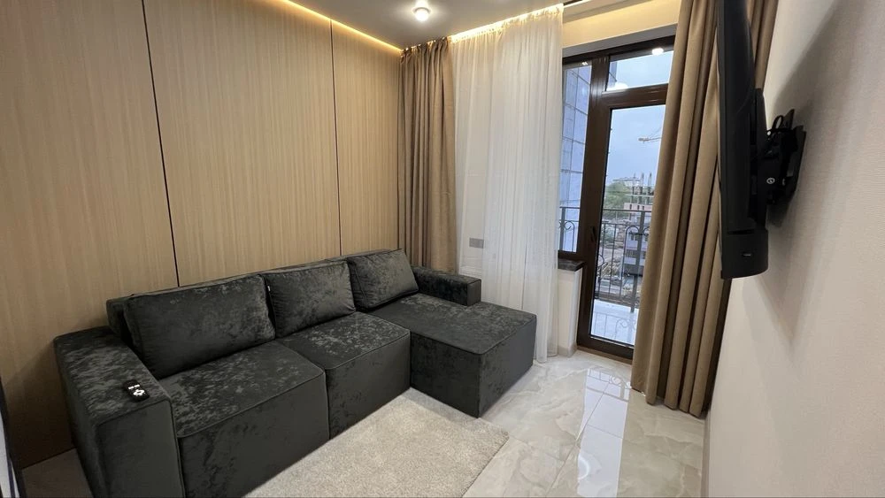 Продам 1к квартиру 42м² з новим ремонтом ЖК Еллада Аркадія в