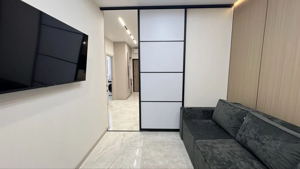 Продам 1к квартиру 42м² з новим ремонтом ЖК Еллада Аркадія в
