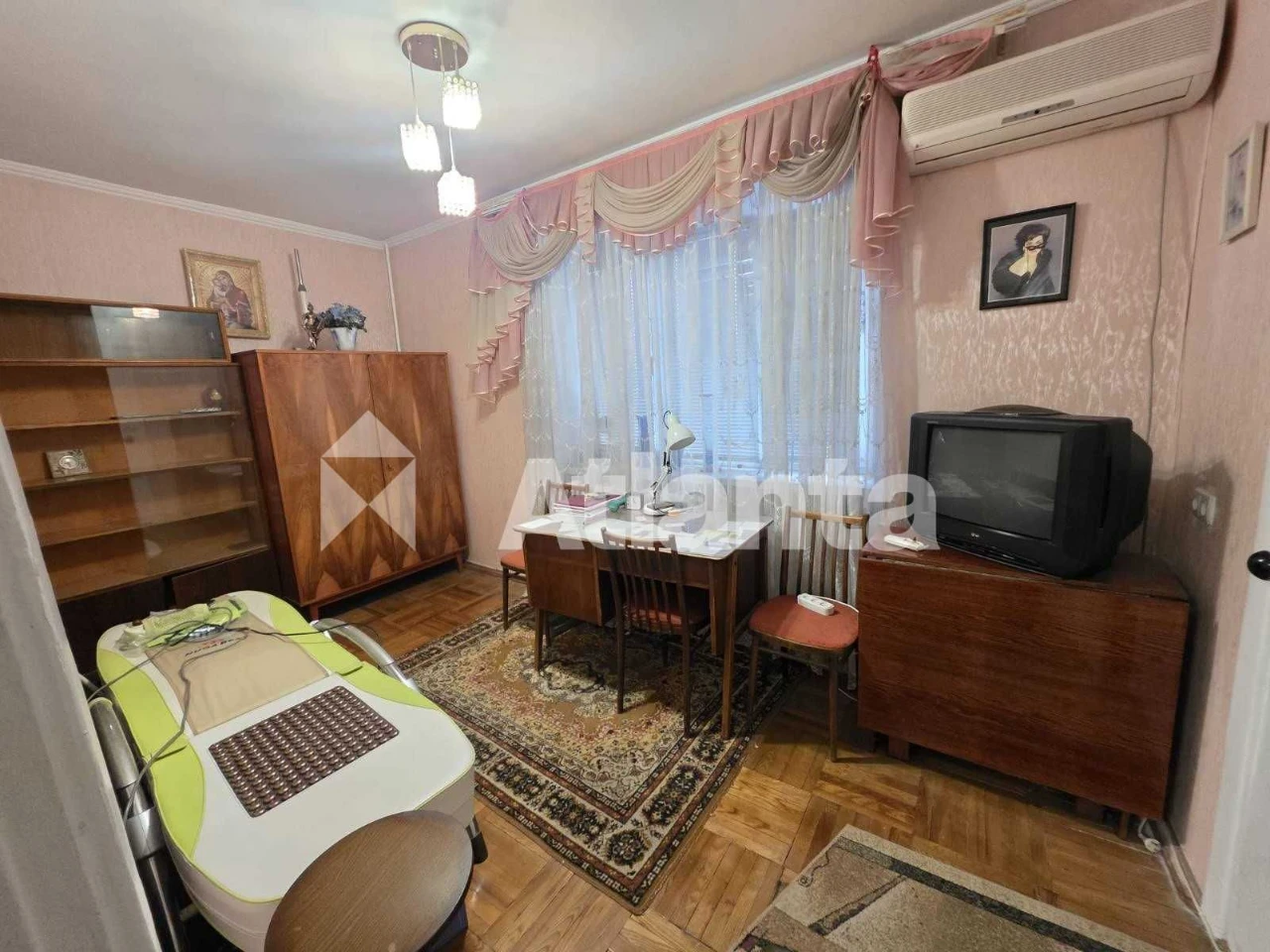 2-кімнатна квартира на вул. Люстдорфській дорозі / Космонавт