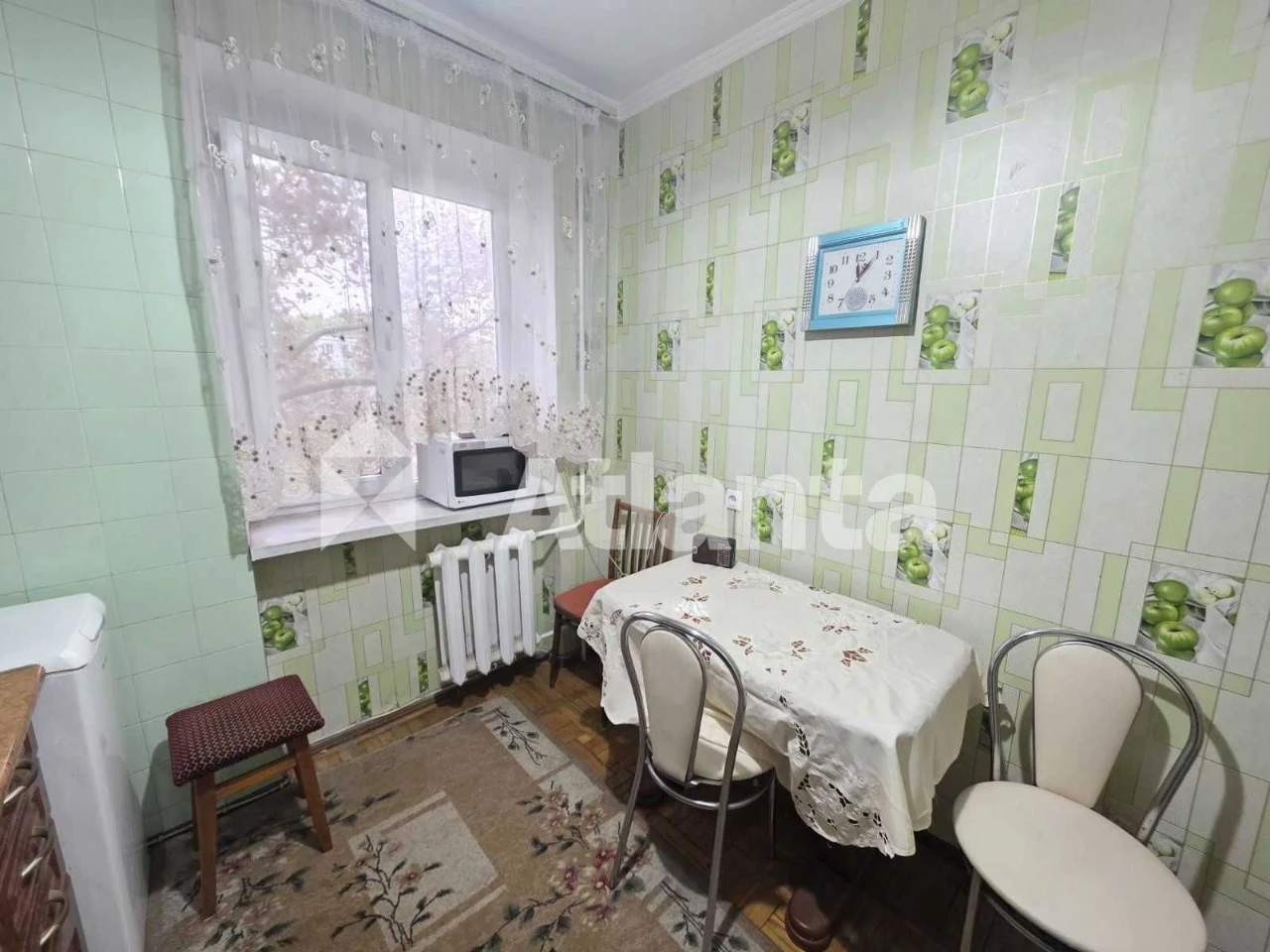 2-кімнатна квартира на вул. Люстдорфській дорозі / Космонавт