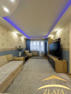 Продаж 3-к квартири на Набережній