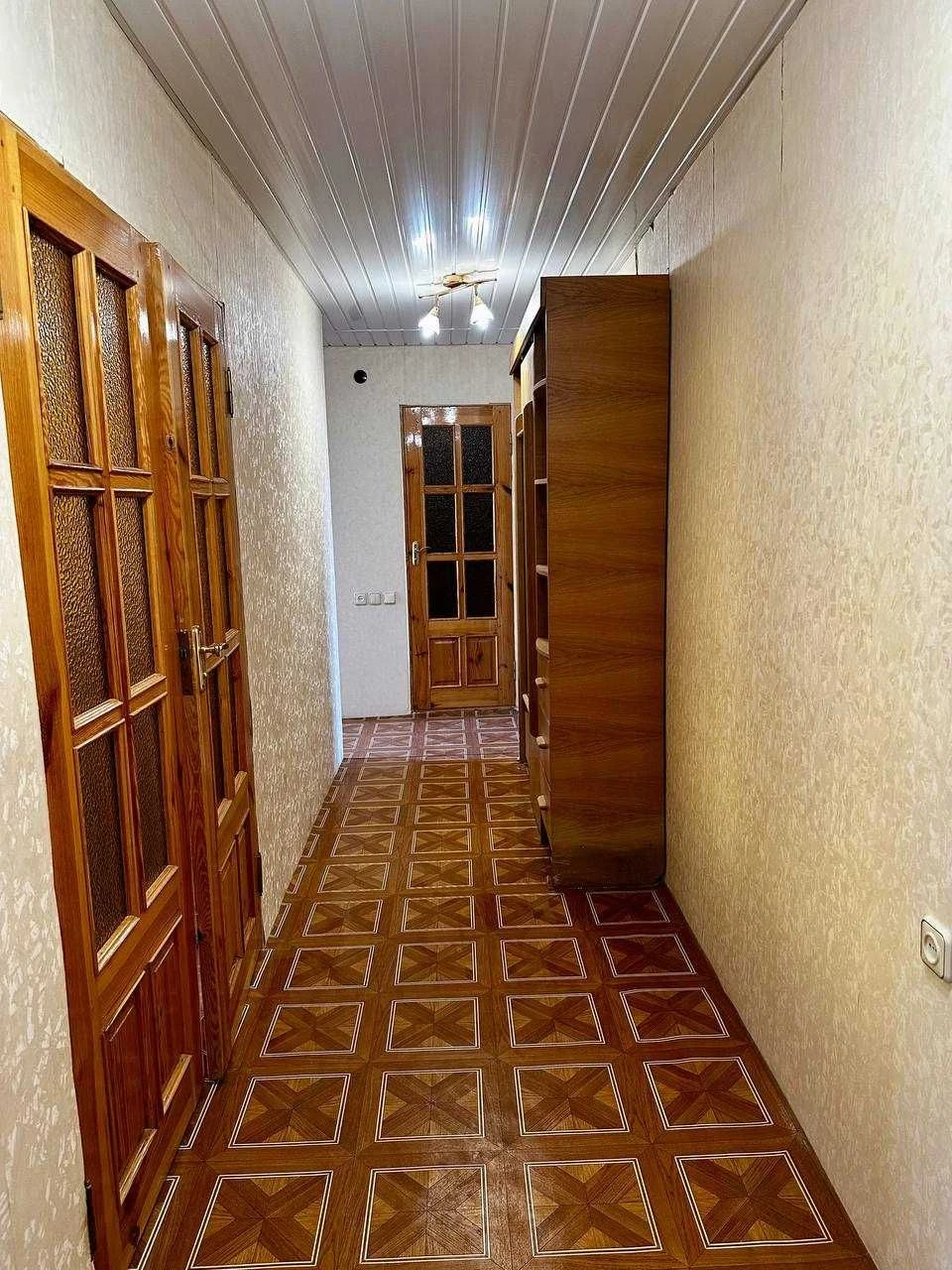 3к квартира в районі Медичного Університету