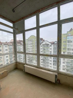 Продаж 2кімнатна біля Драмтеатру Сирець під чистову! центр м