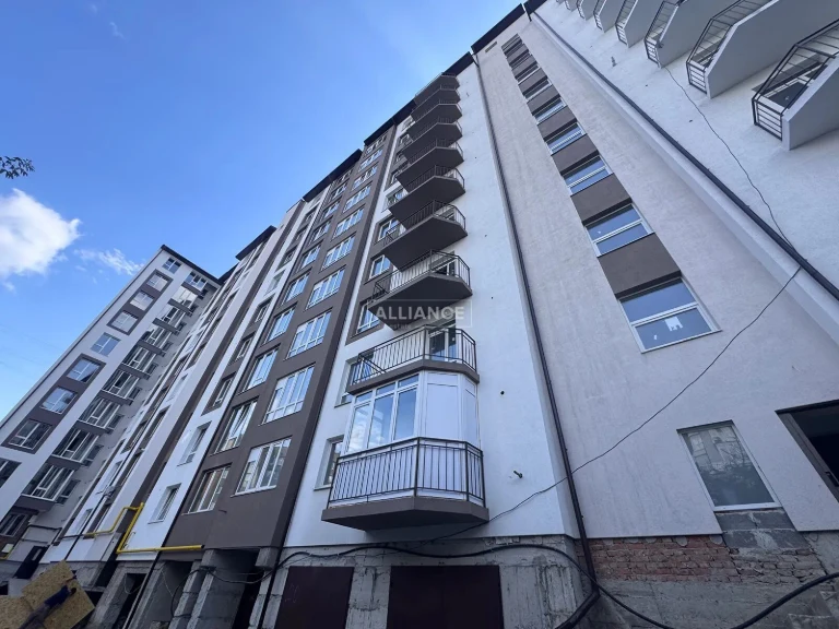 1 кімнатна квартра в збудованому будинку