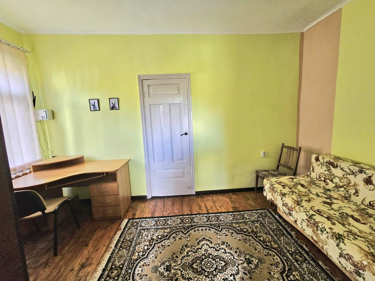 Продаж окремої частини будинку,окремий двір у місті Полтава.