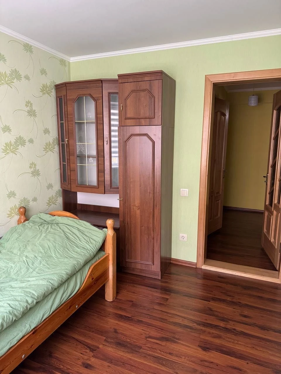 Продажа 2 кім хороше місце розташування