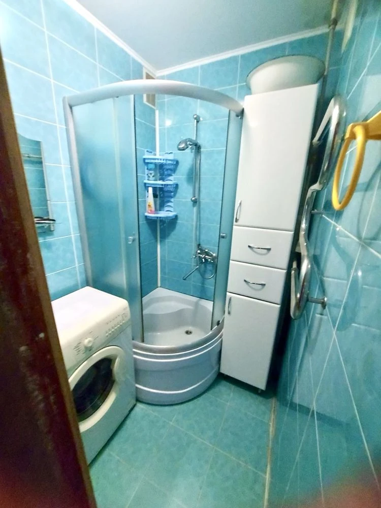 продаж 2 кімнатноі квартири в Інгульскому