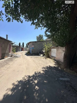 Продаж Окремий гараж Намив