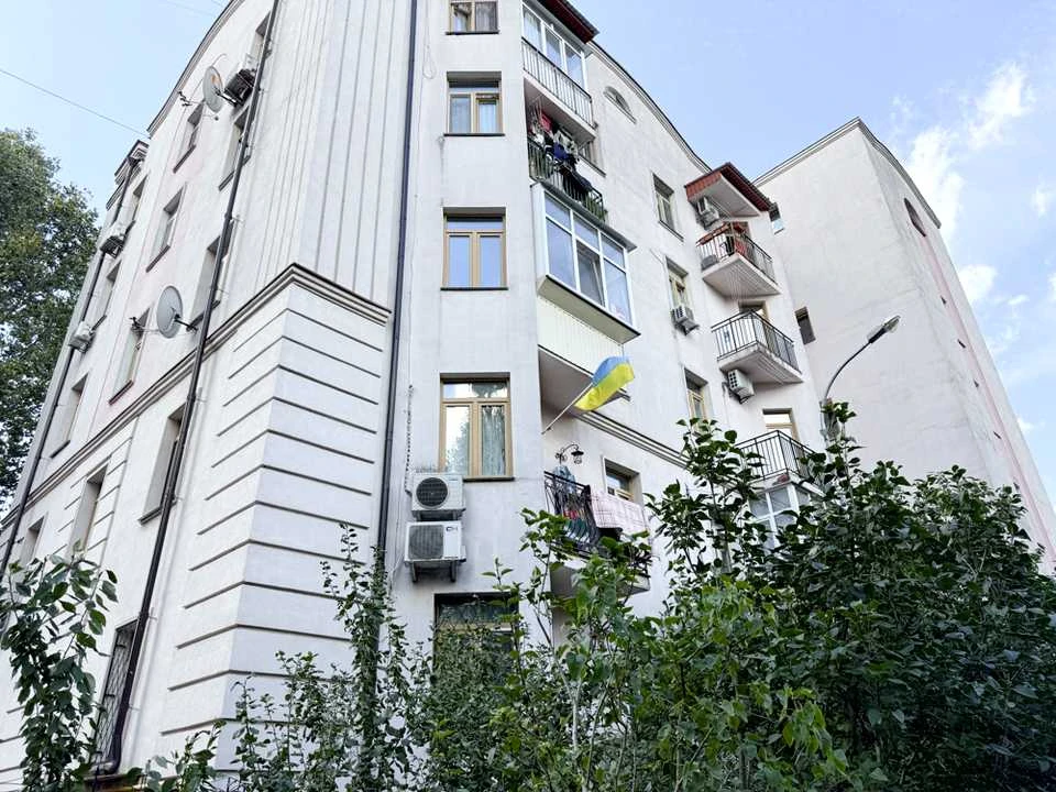 Квартира. Київ, Рея Бредбері вул.