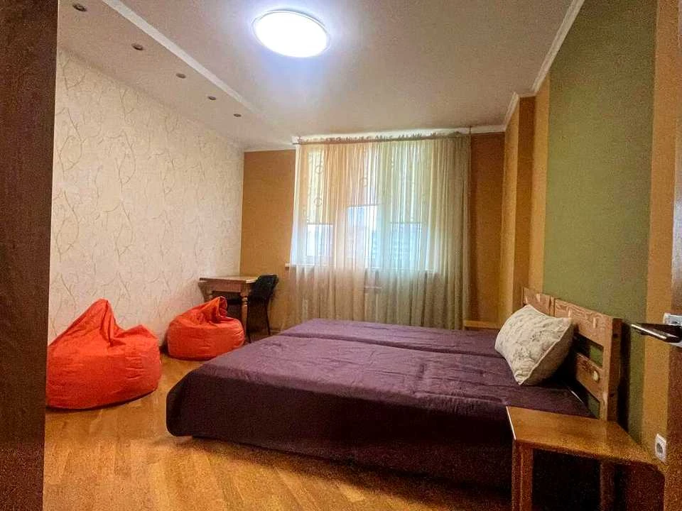 Квартира. Київ, Бориса Гмирі вул.