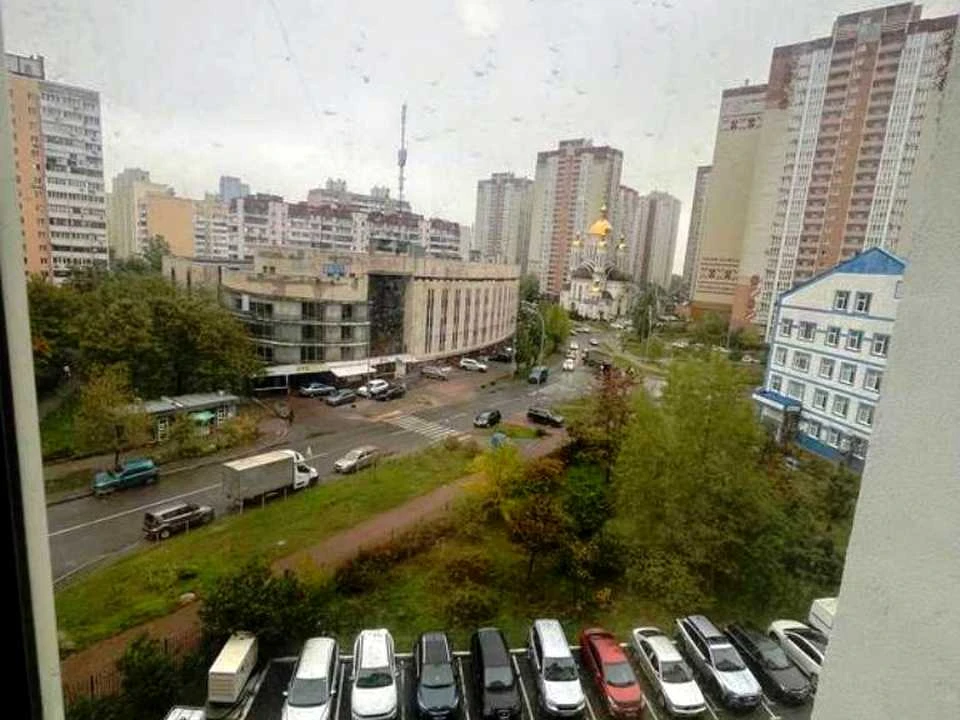 Квартира. Київ, Бориса Гмирі вул.