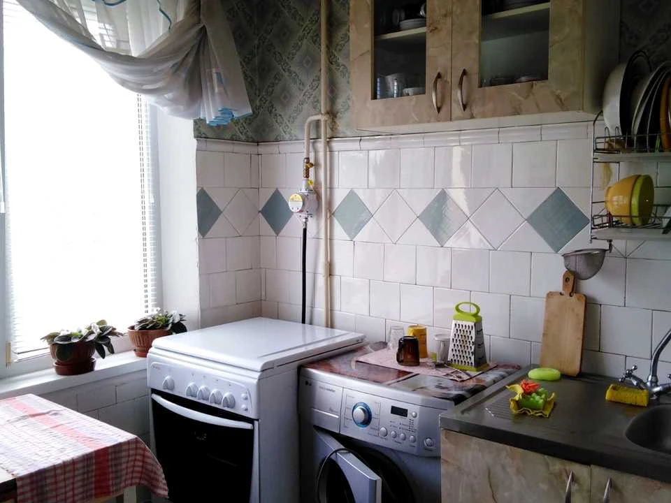 Квартира. Київ, Павла Тичини просп.