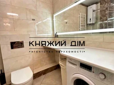 Квартира. Київ, Осокорська вул.