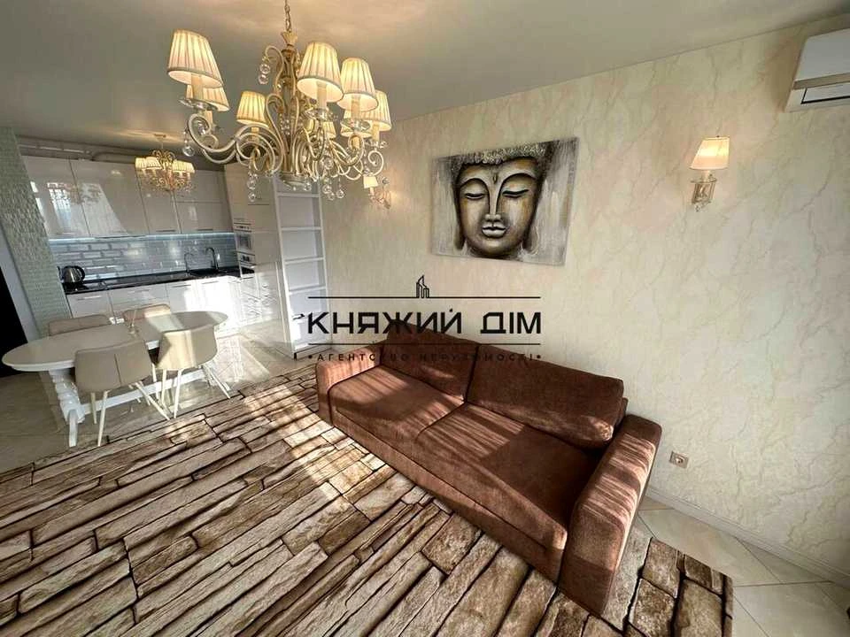 Квартира. Київ, Осокорська вул.