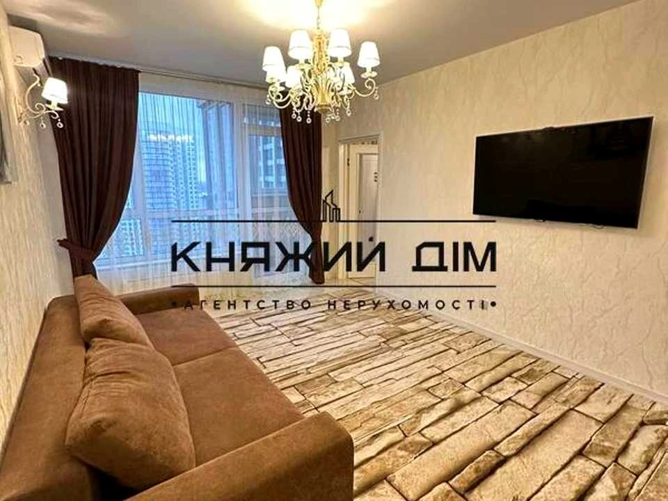 Квартира. Київ, Осокорська вул.