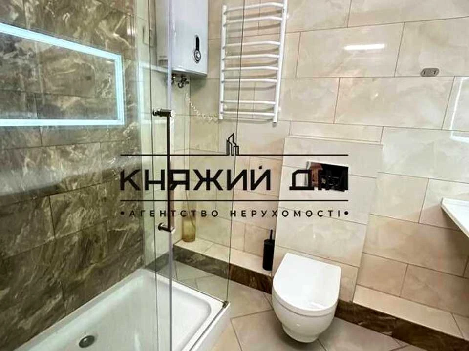 Квартира. Київ, Осокорська вул.