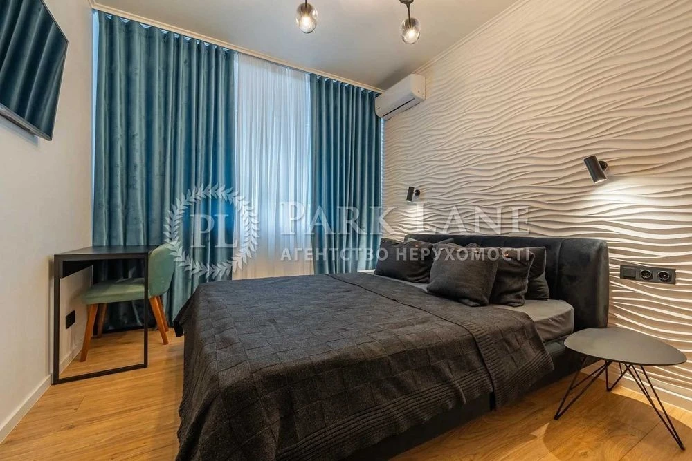 WITHOUT % 2-room apartment 70 m2 Lubomyr Huzar 46-V Solomyanskyi V
