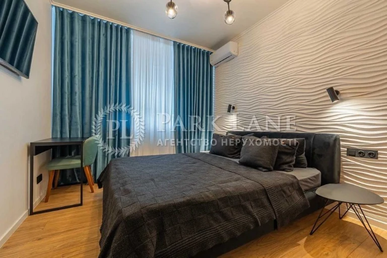 WITHOUT % 2-room apartment 70 m2 Lubomyr Huzar 46-V Solomyanskyi V