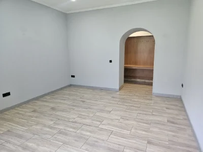 Продаж 2 кімнатна квартира вул.Токарева(Вузівська),4 ремонт
