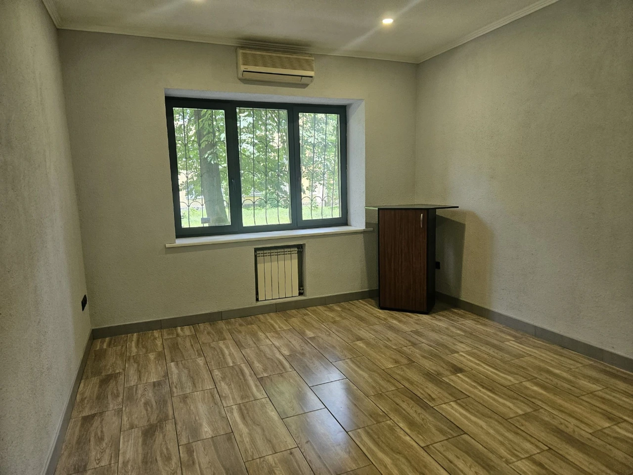 Продаж 2 кімнатна квартира вул.Токарева(Вузівська),4 ремонт