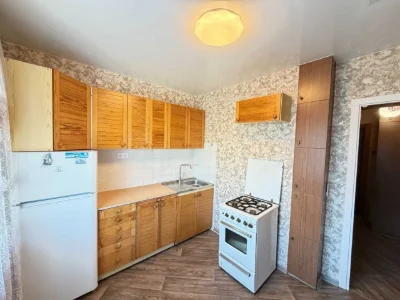 Продаж 1 кім кв вул Моніторна 7 (ЖМ Покровський)